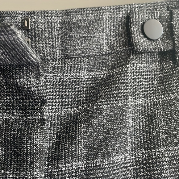 Reitmans wide leg grey plaid pants - Picture 3 of 10